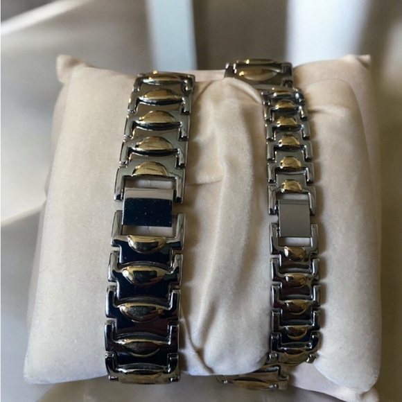 Set of 2 Geneva Watches - Picture 2 of 5